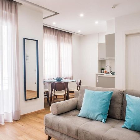 A23 Sunny & Cosy Suite With Balcony Near Parthenon أثينا المظهر الخارجي الصورة
